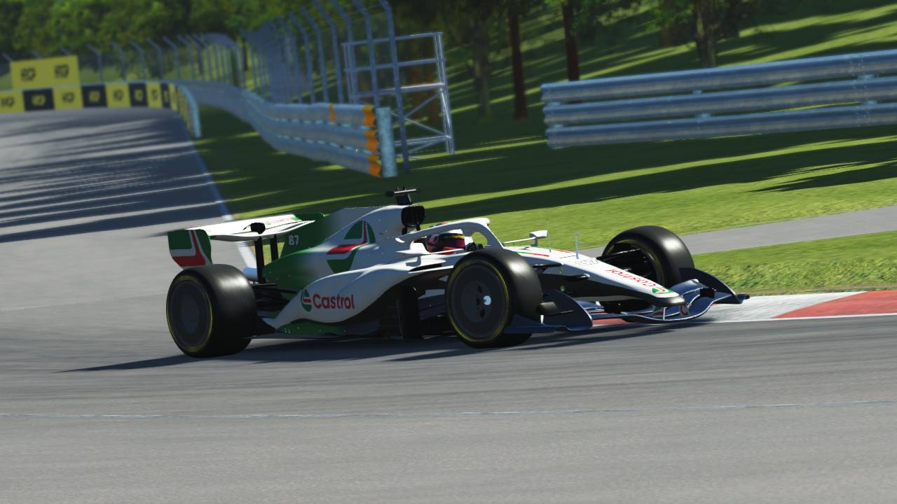 H1GP Racing Action